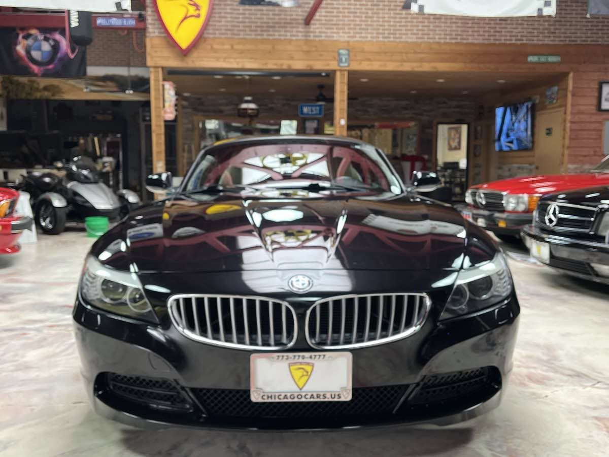 Used 2013 BMW Z4 sDrive35i RWD image 3
