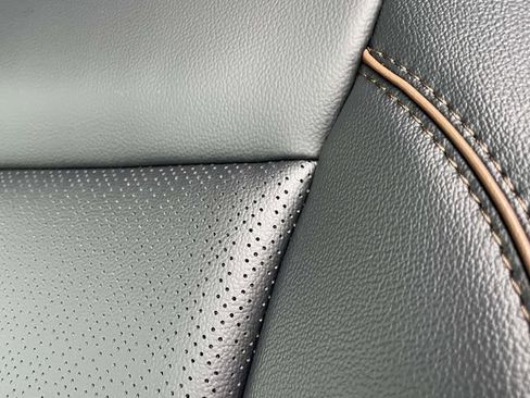 New 2026 Ford F250 Lariat w/ Black Appearance Package image 13