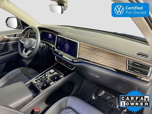 Certified 2025 Volkswagen Atlas SEL Premium R-Line AWD/4WD image 30