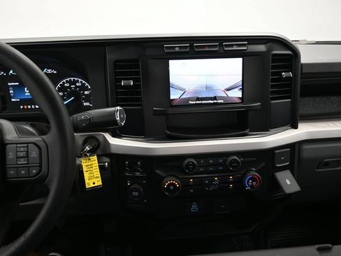 Used 2024 Ford F350 XL AWD/4WD image 25