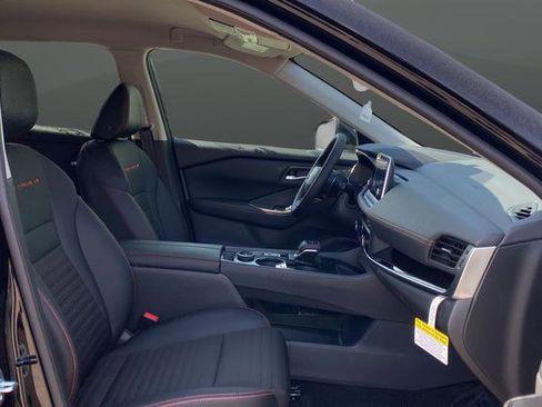 New 2026 Nissan Rogue SV AWD/4WD image 24