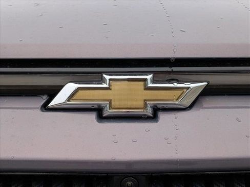New 2026 Chevrolet Equinox EV LT FWD image 17