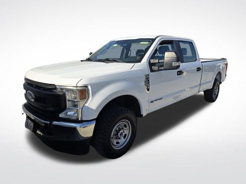 Used 2022 Ford F250 XL w/ Power Equipment Group image 3