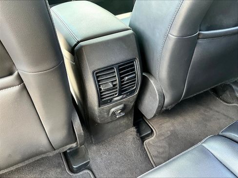 Used 2019 Ford Escape SEL AWD/4WD image 10