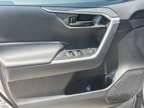 Used 2023 Toyota RAV4 LE AWD/4WD image 24