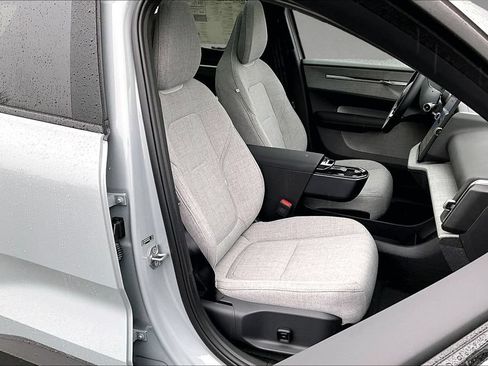New 2026 Volvo EX30 Ultra w/ Climate Package AWD/4WD image 9