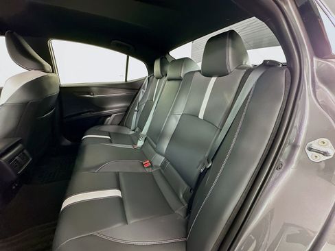 Certified 2025 Toyota Camry SE AWD/4WD image 23