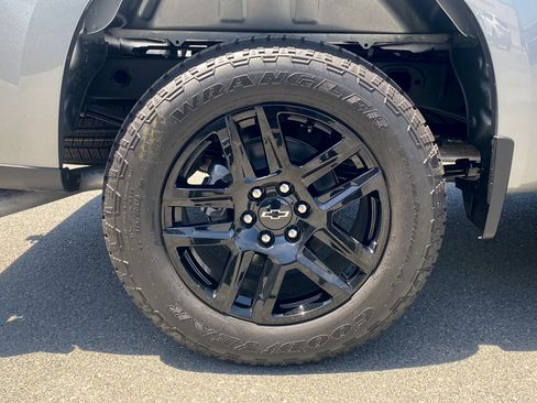 New 2026 Chevrolet Silverado 1500 RST w/ RST Select Package AWD/4WD image 6