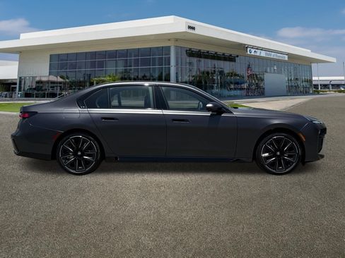 New 2026 BMW 740i w/ Premium Package RWD image 12