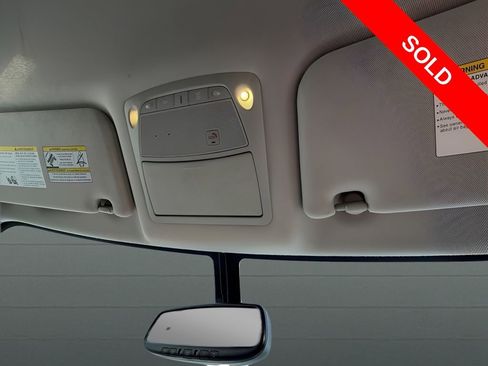 Used 2019 Nissan Pathfinder SL image 17