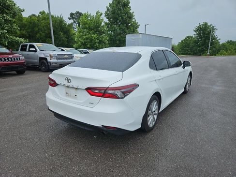 Used 2023 Toyota Camry LE w/ Convenience Package FWD image 7