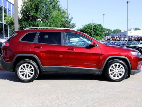 Used 2021 Jeep Cherokee Latitude FWD image 4