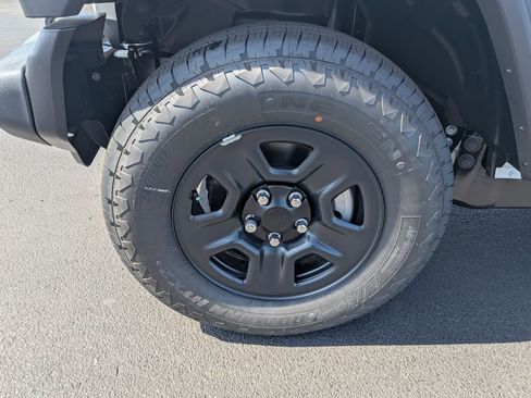 New 2026 Jeep Wrangler Sport AWD/4WD image 9