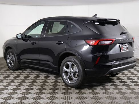 Used 2024 Ford Escape ST-Line w/ Tech Pack #1 AWD/4WD image 9