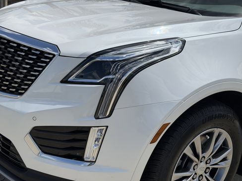 Certified 2023 Cadillac XT5 Premium Luxury FWD image 8