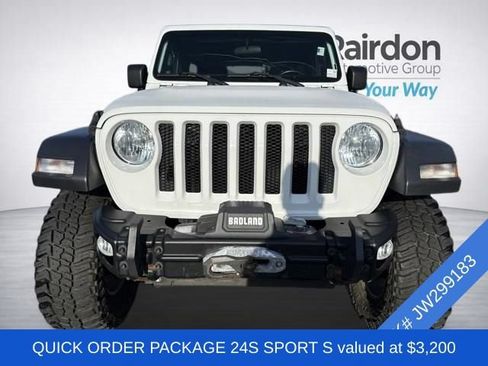 Used 2018 Jeep Wrangler Unlimited Sport S AWD/4WD image 2