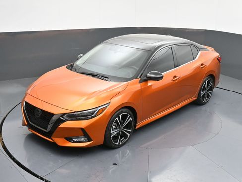 Used 2023 Nissan Sentra SR w/ SR Premium Package image 36