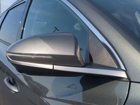 Used 2024 Hyundai Tucson Limited image 11