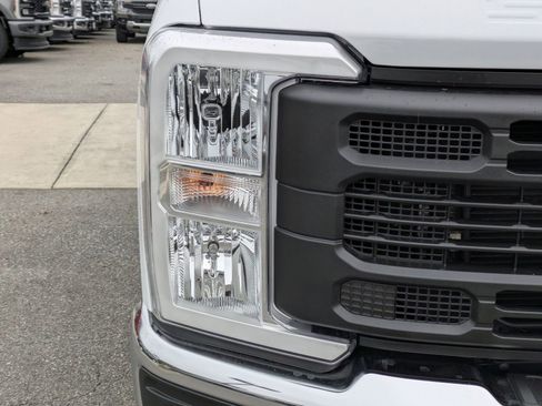 New 2026 Ford F250 XL AWD/4WD image 10