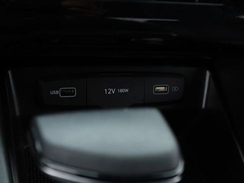 Used 2023 Hyundai Santa Cruz SEL image 9