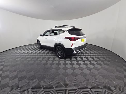 Used 2023 Kia Seltos S image 30