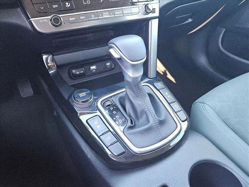 Used 2024 Kia Seltos SX w/ SX Sunroof Package image 12