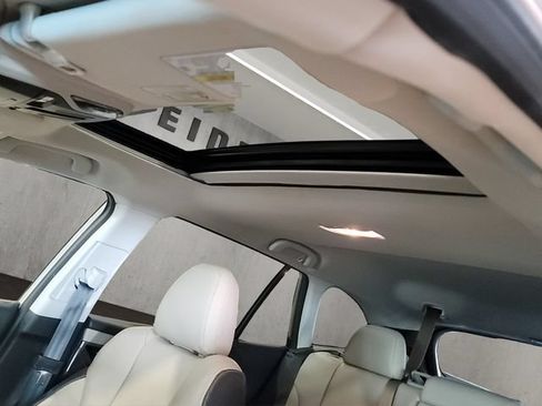 Used 2020 Subaru Outback Limited AWD/4WD image 3