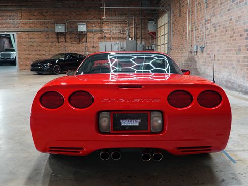 Used 2003 Chevrolet Corvette Z06 RWD image 13