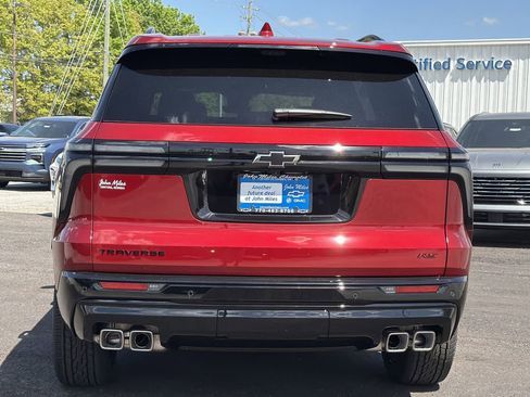 New 2026 Chevrolet Traverse RS image 24