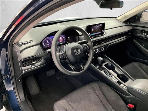 Used 2023 Honda Accord EX image 14