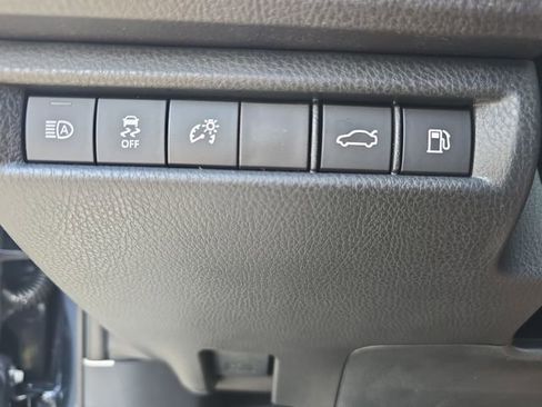 New 2026 Toyota Camry SE FWD image 25