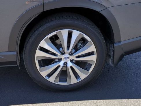 Used 2020 Subaru Ascent Touring w/ Popular Package #2A AWD/4WD image 12