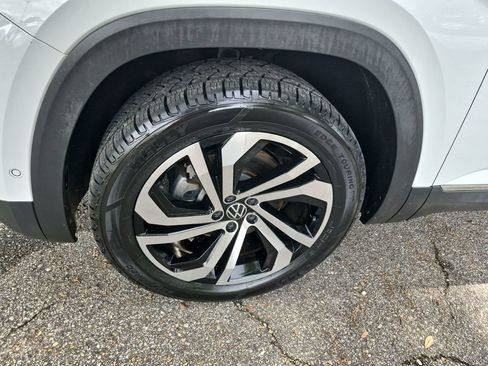 Used 2021 Volkswagen Atlas SEL Premium AWD/4WD image 12