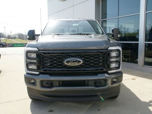 New 2026 Ford F350 XLT w/ XLT Premium Package AWD/4WD image 6