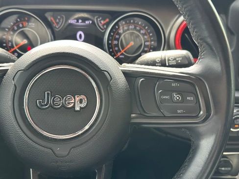 Used 2018 Jeep Wrangler Unlimited Sport S AWD/4WD image 23