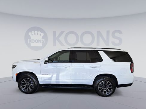 Used 2022 Chevrolet Tahoe Z71 w/ Luxury Package image 2