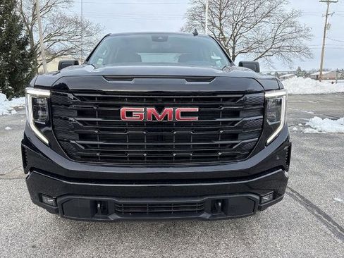 New 2026 GMC Sierra 1500 Elevation image 2