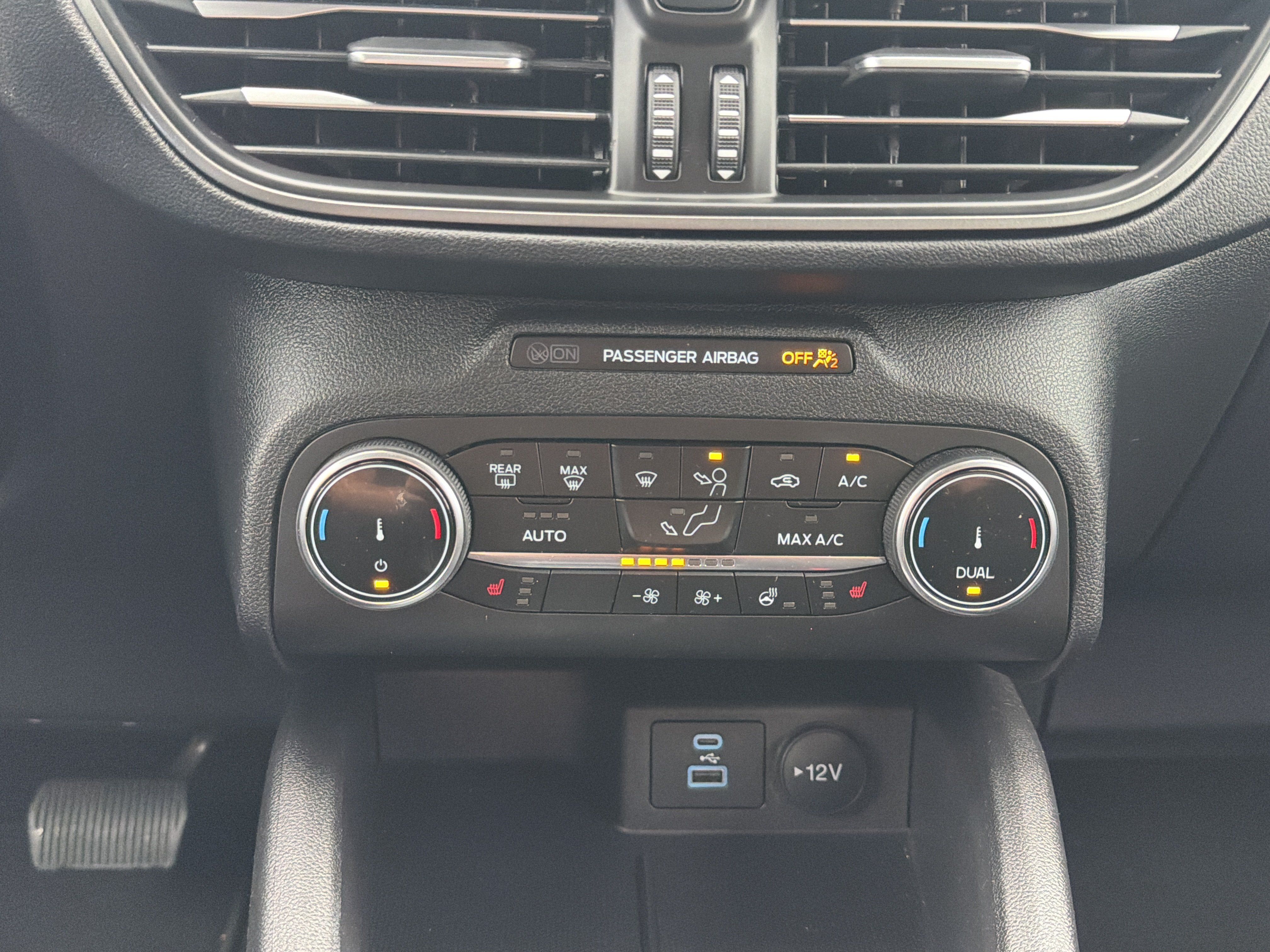 Used 2023 Ford Escape Active AWD/4WD image 21
