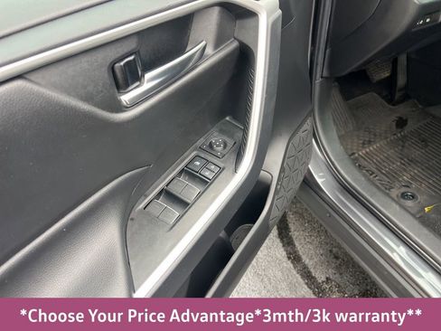 Used 2022 Toyota RAV4 XLE image 35