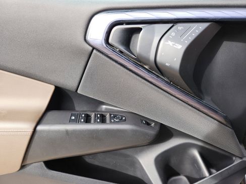 Certified 2025 BMW X3 xDrive30i image 15