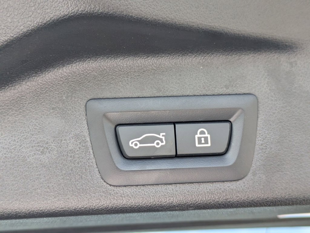 Used 2023 BMW X5 sDrive40i RWD image 36