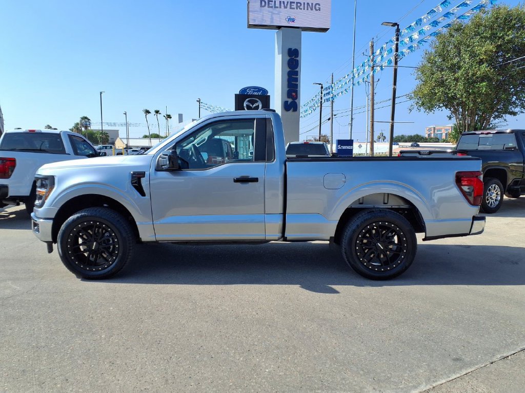 Used 2025 Ford F150 XL w/ Equipment Group 103A High RWD image 5