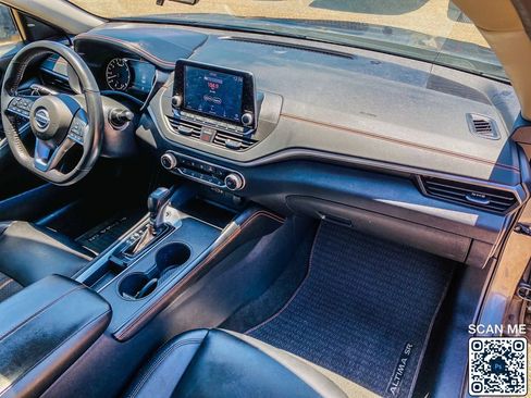 Used 2022 Nissan Altima 2.5 SR w/ Midnight Edition Package FWD image 31