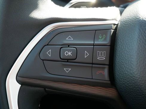 New 2026 Jeep Grand Cherokee Laredo AWD/4WD image 20