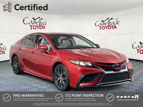 Used 2022 Toyota Camry SE image 1