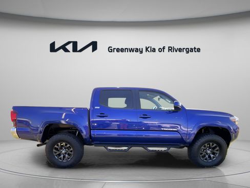 Used 2022 Toyota Tacoma SR5 image 8