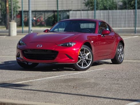 Used 2023 MAZDA MX-5 Miata Grand Touring w/ Weather Package RWD image 17