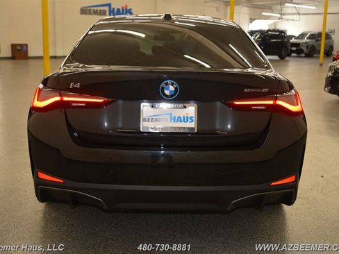 Used 2024 BMW i4 eDrive35 w/ Premium Package image 9