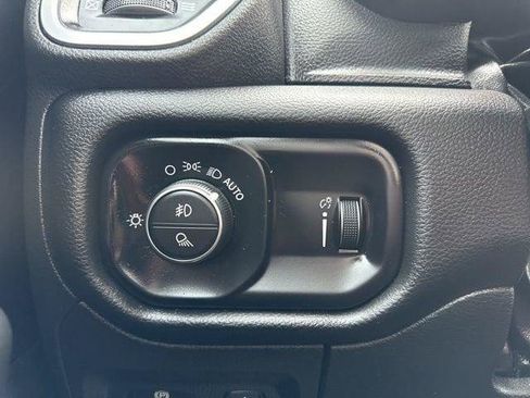 Certified 2023 RAM 1500 Big Horn AWD/4WD image 28