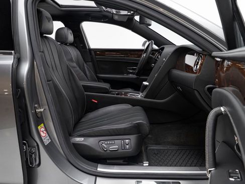 Used 2014 Bentley Flying Spur W12 image 45